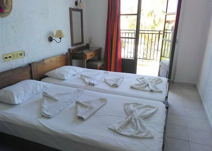 Sky Hotel Hersonissos (Crete)